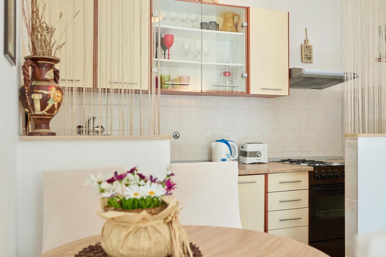 Studio Dolores-Apartment By The Sea Maranovici Exterior photo